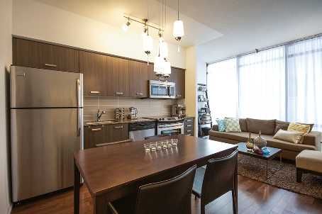 602 - 832 Bay St, Toronto, M5S1Z6 | Image 3