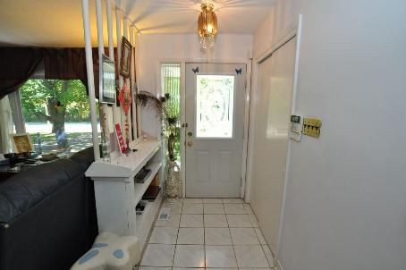 222 Cummer Ave, Toronto, M2M2E7 | Image 2