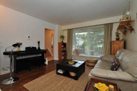 38 Logandale Rd, Toronto, M2N4H4 | Image 2