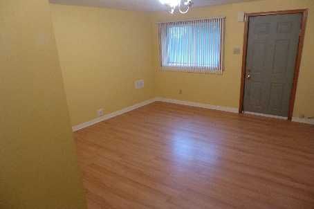 557 Lawrence Ave W, Toronto, M6A1A5 | Image 3