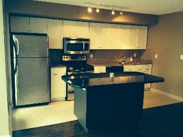 810 - 81 Navy Wharf Crt, Toronto, M5V3S2 | Image 3