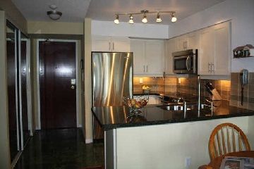 1711 - 750 Bay St, Toronto, M5G1N6 | Image 3