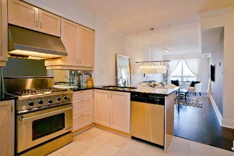 706 - 99 Avenue Rd, Toronto, M5R2G5 | Image 3