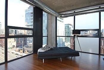 605 - 60 Bathurst St W, Toronto, M5V2P4 | Image 2