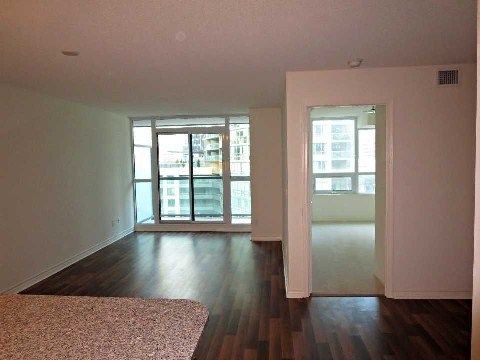 2005 - 19 Grand Trunk Cres, Toronto, M5J3A3 | Image 2