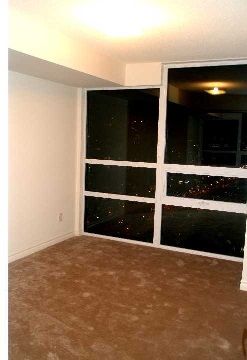 2915 - 19 Grand Trunk Cres, Toronto, M5J3A3 | Image 3