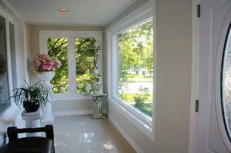 22 Denlow Blvd, Toronto, M3B1P4 | Image 2