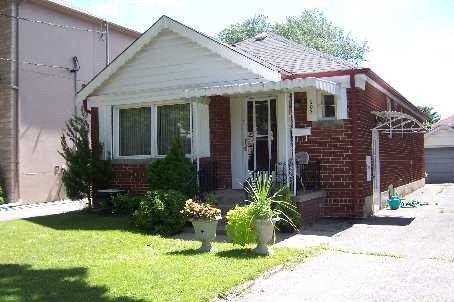 607 Broadway Ave, Toronto - Leaside image-0-0