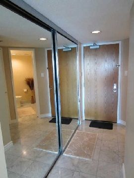 3013 - 38 Elm St, Toronto, M5G 2K5 | Image 2