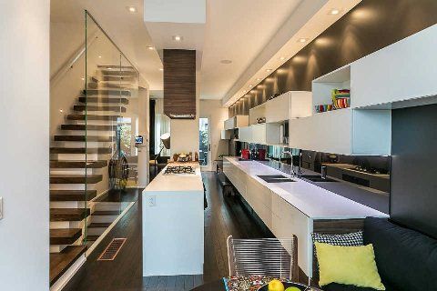 258 Manning Ave, Toronto, M6J2K7 | Image 3