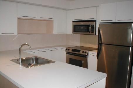 406 - 21 Carlton St, Toronto, M5B 1L3 | Image 3