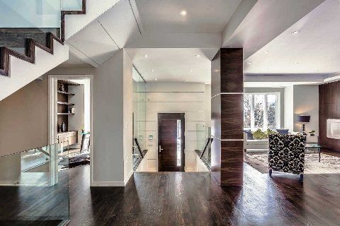 220 Roe Ave, Toronto, M5M2J4 | Image 2