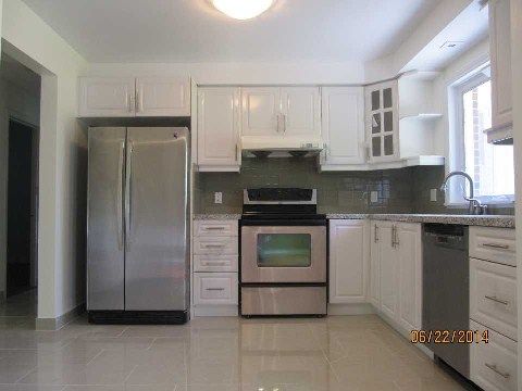 222 Cummer Ave, Toronto, M2M2E7 | Image 2