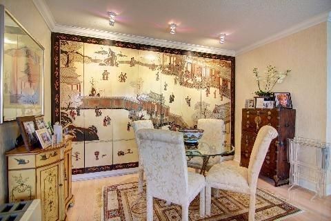 Room2