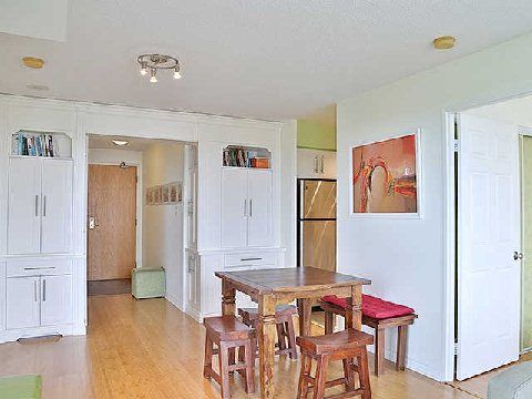 Room1