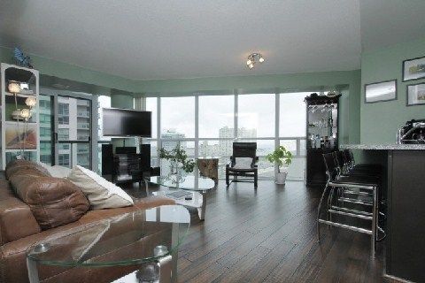 2311 - 30 Grand Trunk Cres, Toronto, M5J3A4 | Image 3