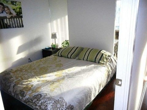 Room2
