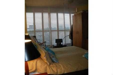 Room1