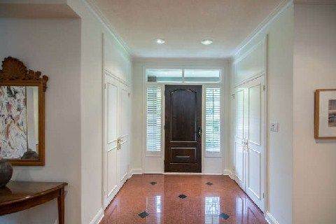 27 Penwood Cres, Toronto, M3B3B1 | Image 2