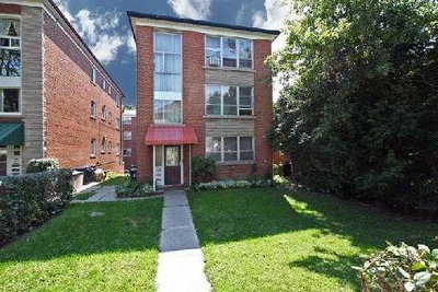 Detached House sold at 211 St Clements Avenue, Toronto, Ontario, M4R1H3 - Yonge-Eglinton - MLS: C3016054
