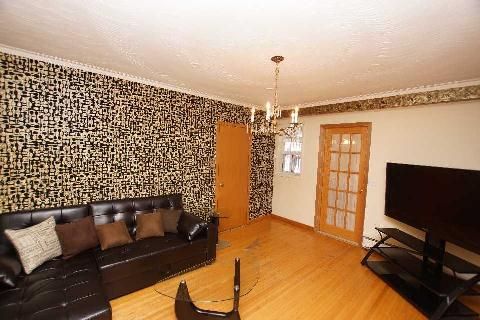 99 Claremont St, Toronto, M6J 2M7 | Image 3