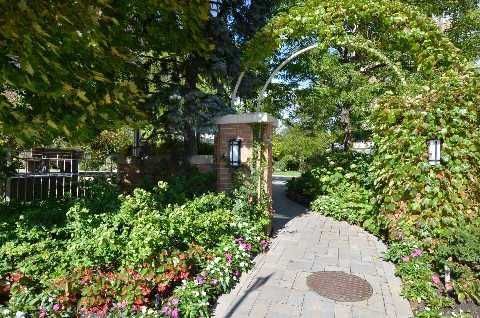 317 - 268 Ridley Blvd, Toronto, M5M4N3 | Image 2