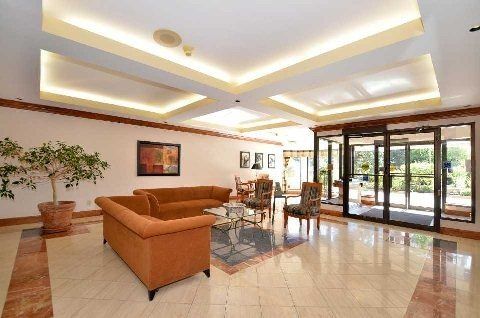 317 - 268 Ridley Blvd, Toronto, M5M4N3 | Image 3