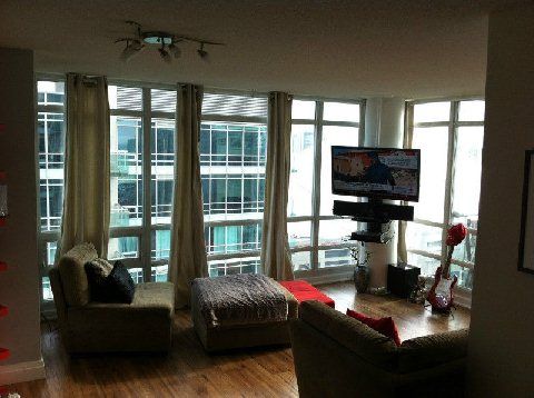 3210 - 397 Front St W, Toronto, M5V3S1 | Image 3