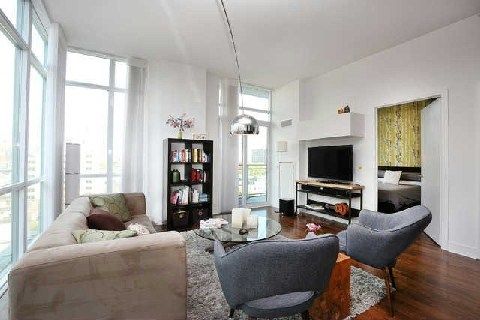 Room2