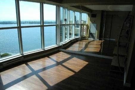 3005 - 77 Harbour Sq, Toronto, M5J 2S2 | Image 2