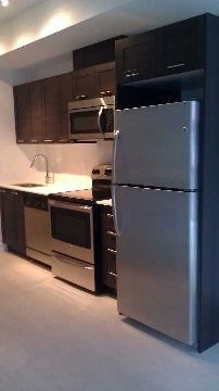 513 - 20 Bruyeres Mews, Toronto, M5V 0G8 | Image 2