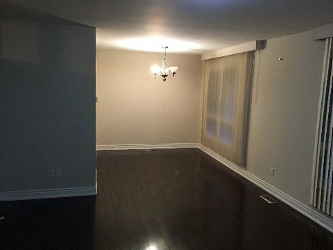 5 Lloydminster Cres, Toronto, M2M2R9 | Image 3