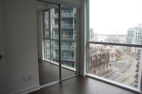 1111 - 20 Bruyeres Mews, Toronto, M5V 0G8 | Image 2