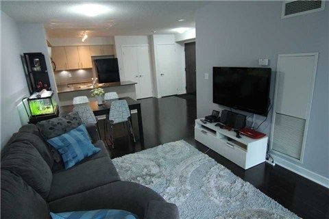 611 - 12 Yonge St, Toronto, M5E1Z9 | Image 2