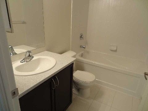 1805 - 19 Grand Trunk Cres, Toronto, M5J3A3 | Image 3