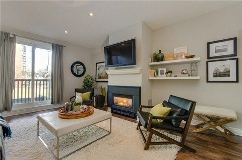 47 - 39 Tecumseth St, Toronto, M5V2X6 | Image 2