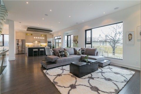 93 Pleasant View Dr, Toronto, M2J3R2 | Image 2