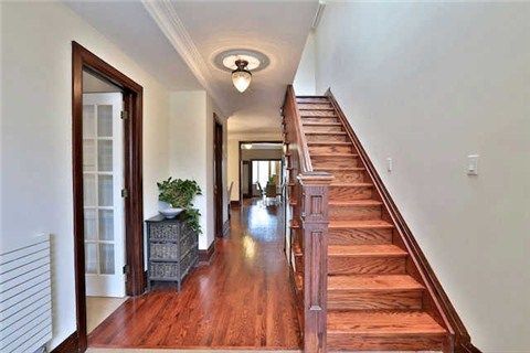 329 Melrose Ave, Toronto, M5M1Z5 | Image 2