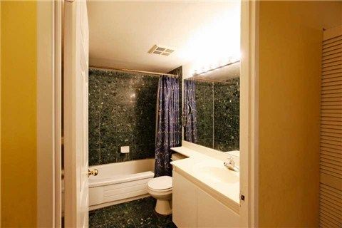 606 - 35 Empress Ave, Toronto, M2N6T3 | Image 2
