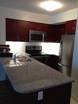 2005 - 19 Grand Trunk Cres, Toronto, M5J3A3 | Image 3