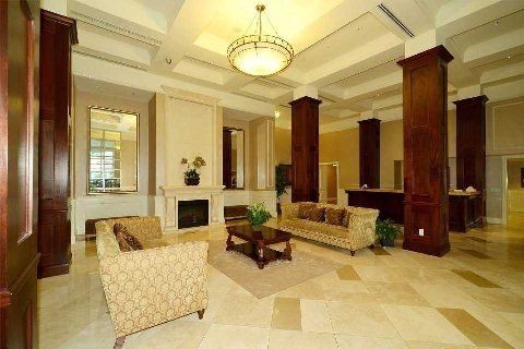 222 - 38 William Carson Cres, Toronto, M2P2H2 | Image 2