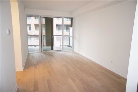 311 - 20 Bruyeres Mews, Toronto, M5V 0G8 | Image 3