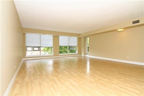 204 - 96 Fifeshire Rd, Toronto, M2L2X9 | Image 3