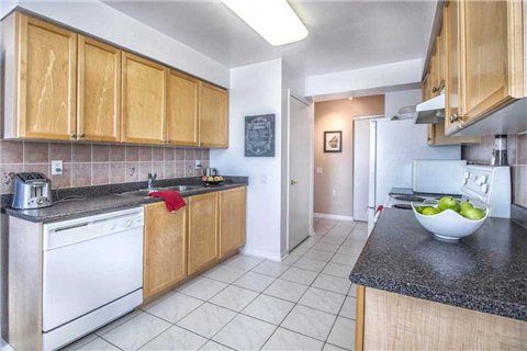 733 - 650 Lawrence Ave W, Toronto, M6A3E8 | Image 3