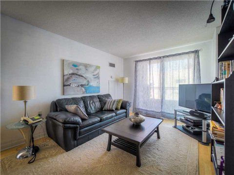 209 - 21 Hillcrest Ave, Toronto, M2N7K2 | Image 2