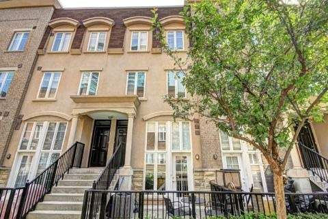 914 - 50 Western Battery Rd, Toronto, M6K3P1 | Image 2