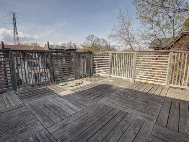 Upper - 253 Bedford Rd, Toronto, M5R2L3 | Image 2