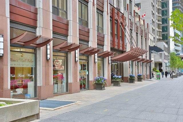 1707 - 85 Bloor St E, Toronto, M4W1B4 | Image 2