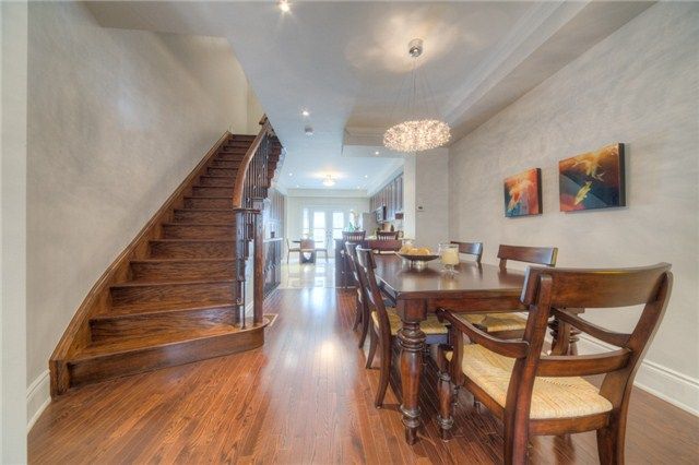 30 Mallingham Crt, Toronto, M2N0C7 | Image 2