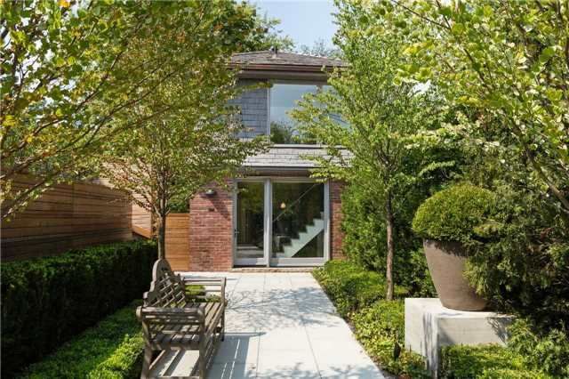 400 - 78 Roxborough St E, Toronto, M4W 1V8 | Image 2